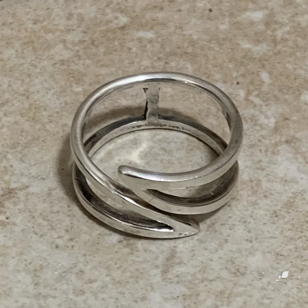 Sterling Silver Ring - Picture 1 of 12